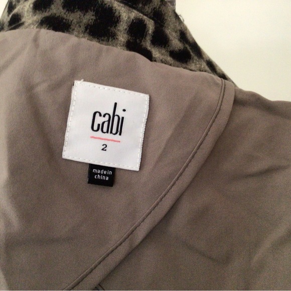 CAbi animal print fitted jacket NWOT - Picture 3 of 13